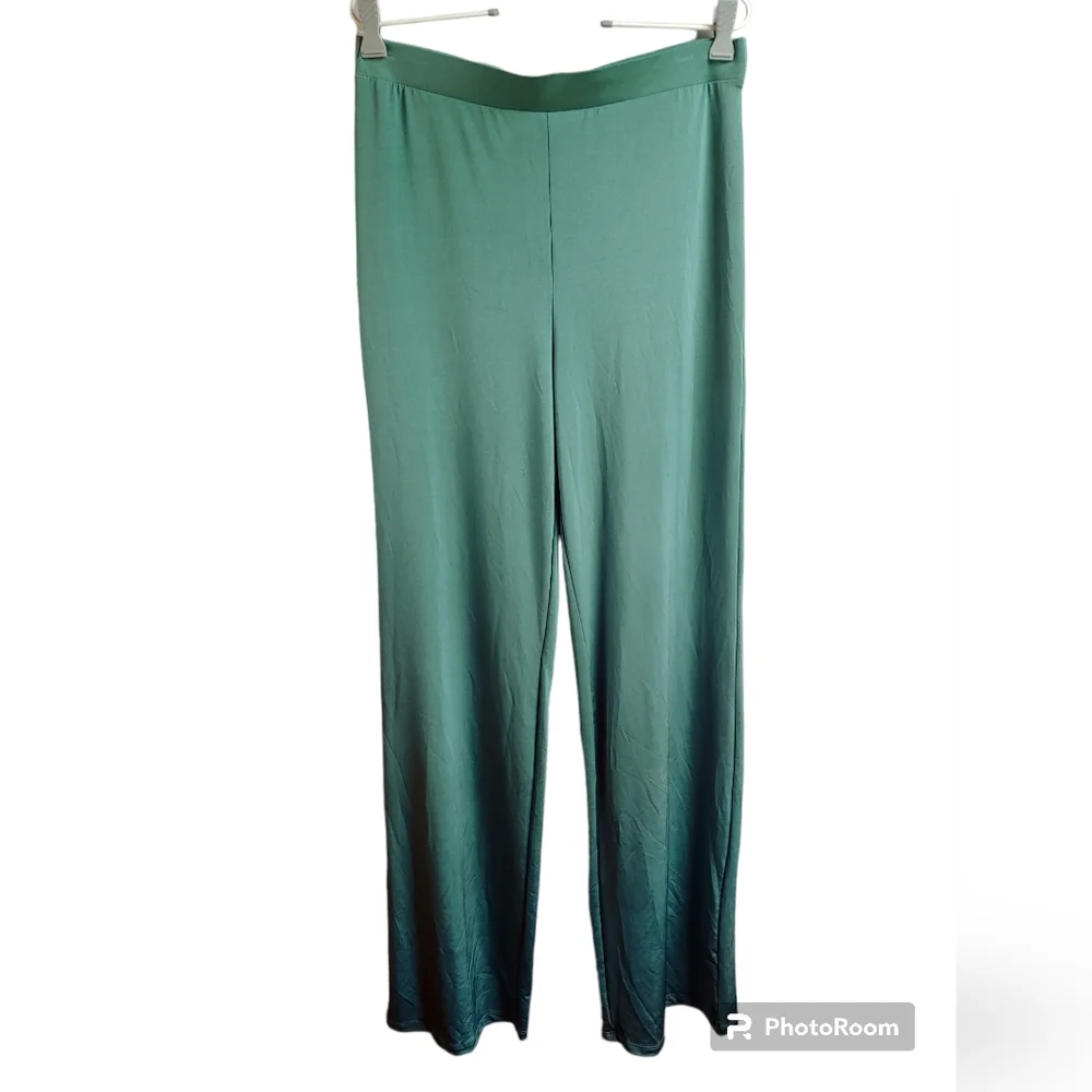 New Windsor Lounge Wear Pajamas - 2-Piece Set, Size Large, Teal - Picture 3 of 15